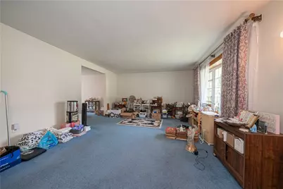 326 Pennsylvania Ave, Pittsburgh, PA 15147 - Photo 5