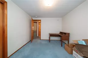 326 Pennsylvania Ave, Pittsburgh, PA 15147 - Photo 11