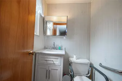 326 Pennsylvania Ave, Pittsburgh, PA 15147 - Photo 15