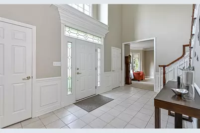 3166 Canterbury Dr, Hampton, PA 15101 - Photo 3