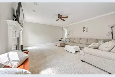 3166 Canterbury Dr, Hampton, PA 15101 - Photo 17