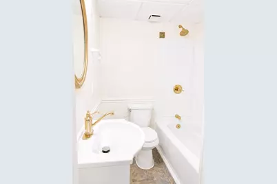 906 1/2 Broadway Ave, Stowe Township, PA 15136 - Photo 11
