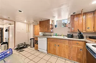213 Rockwood Ave, Pittsburgh, PA 15221 - Photo 15