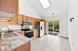 115 Newhaven Ln, Center Township, PA 16001 - Photo 9