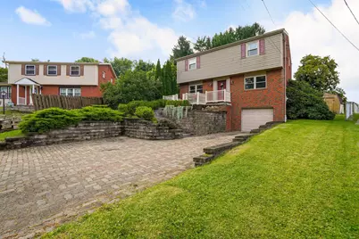 32 Carlsbad Road, Pittsburgh, PA 15239 - Photo 1