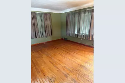 3913 Everlawn St, West Mifflin, PA 15122 - Photo 3