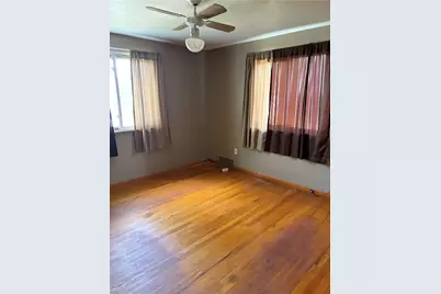 3913 Everlawn St, West Mifflin, PA 15122 - Photo 9