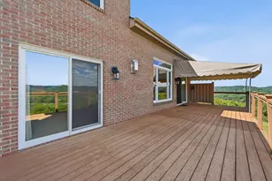 1571 Staunton Dr, Moon/Crescent Twp, PA 15108 - Photo 17