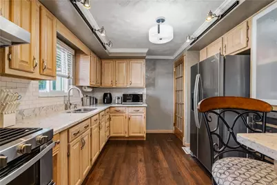 127 Selvin Dr, Verona, PA 15147 - Photo 9