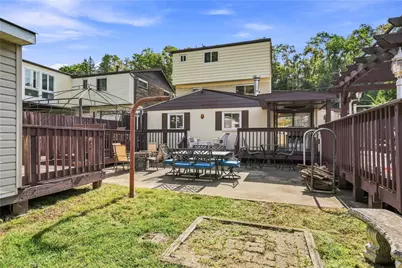 127 Selvin Dr, Verona, PA 15147 - Photo 23