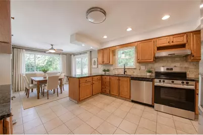 36 S Collinwood Dr, Pittsburgh, PA 15215 - Photo 3