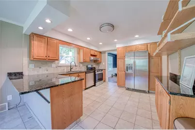 36 S Collinwood Dr, Pittsburgh, PA 15215 - Photo 9