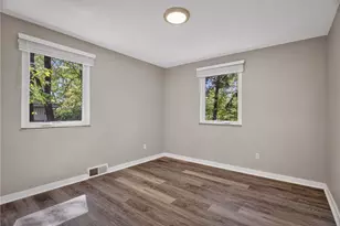 217 Curry Hollow Rd, West Mifflin, PA 15122 - Photo 9