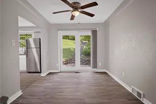 217 Curry Hollow Rd, West Mifflin, PA 15122 - Photo 5