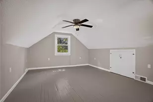 217 Curry Hollow Rd, West Mifflin, PA 15122 - Photo 15