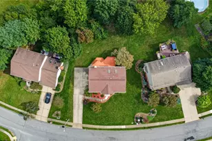 835 Boulder Dr, Bethel Park, PA 15102 - Photo 39