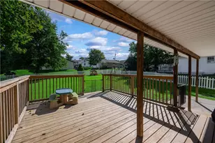 743 Spring St, Harmony Boro, PA 16037 - Photo 15