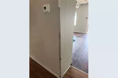 218 E Division St, New Castle, PA 16101 - Photo 3
