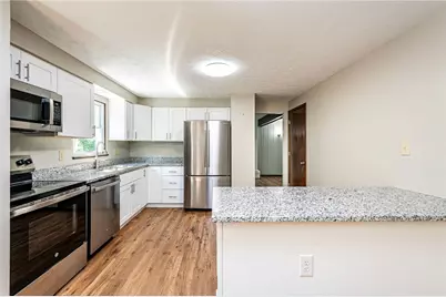 634 Stamford Dr, Hempfield Township, PA 15601 - Photo 19