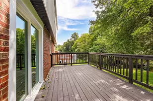 634 Stamford Dr, Hempfield Township, PA 15601 - Photo 7