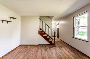 634 Stamford Dr, Hempfield Township, PA 15601 - Photo 13