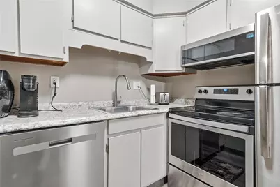 520 Washington Rd #405, Pittsburgh, PA 15228 - Photo 13