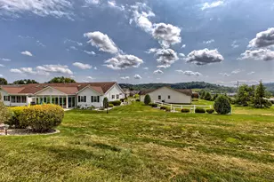 501 Kristi Dr, Hempfield Township, PA 15601 - Photo 31
