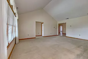 501 Kristi Dr, Hempfield Township, PA 15601 - Photo 13
