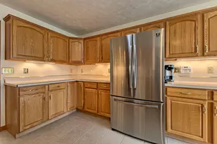 501 Kristi Dr, Hempfield Township, PA 15601 - Photo 7