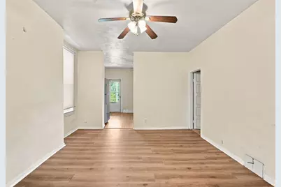 776 Hazelwood Ave, Pittsburgh, PA 15217 - Photo 11