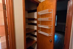 42 S Crescent Ave, Hermitage, PA 16148 - Photo 31