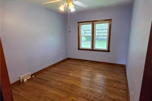 42 S Crescent Ave, Hermitage, PA 16148 - Photo 25