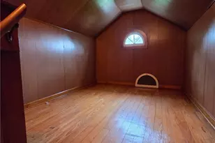 42 S Crescent Ave, Hermitage, PA 16148 - Photo 33