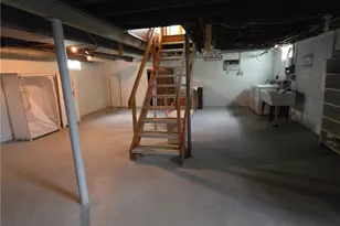 42 S Crescent Ave, Hermitage, PA 16148 - Photo 31