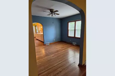 42 S Crescent Avenue, Hermitage, PA 16148 - Photo 9