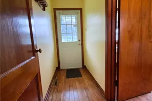 42 S Crescent Ave, Hermitage, PA 16148 - Photo 25