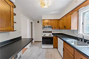 2027 Jacob St, Pittsburgh, PA 15226 - Photo 3