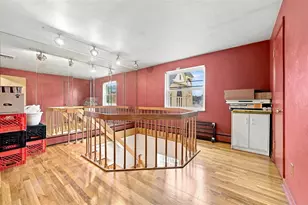 705 Broadway Ave, Stowe Township, PA 15136 - Photo 27