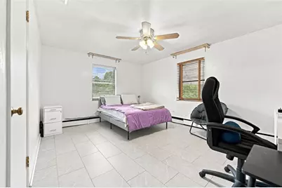 705 Broadway Ave, Stowe Township, PA 15136 - Photo 9