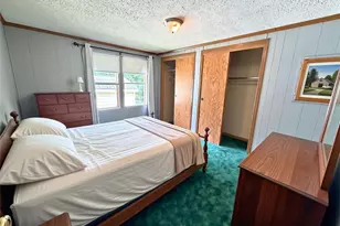 1565 Lee Ln, Grove City Boro, PA 16127 - Photo 5