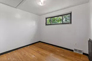 1818 Oakhurst St, Pittsburgh, PA 15210 - Photo 15