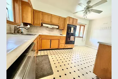 320 N Cascade St, New Castle, PA 16101 - Photo 9