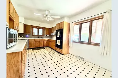 320 N Cascade St, New Castle, PA 16101 - Photo 7