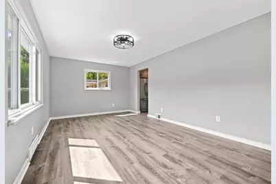 6 S Spring St, Etna, PA 15223 - Photo 3