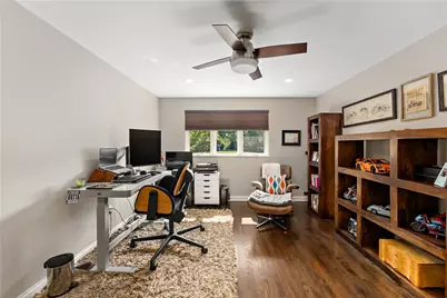 2640 Thorntree Dr, Pittsburgh, PA 15241 - Photo 23