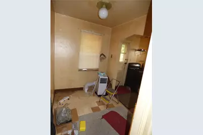 1745 Bower Hill Rd, Scott Township, PA 15243 - Photo 7