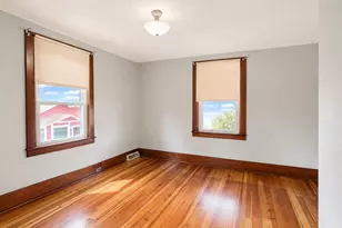 525 Walnut St, Vandergrift, PA 15690 - Photo 11