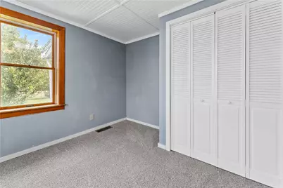 1752 S Eighty Eight Rd, Greensboro, PA 15338 - Photo 19