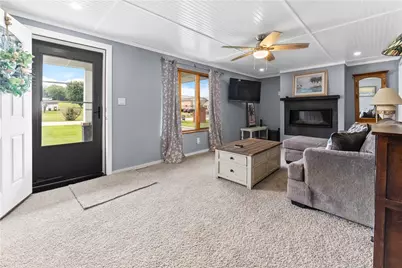 1752 S Eighty Eight Rd, Greensboro, PA 15338 - Photo 5
