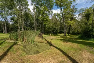 1752 S Eighty Eight Rd, Greensboro, PA 15338 - Photo 35